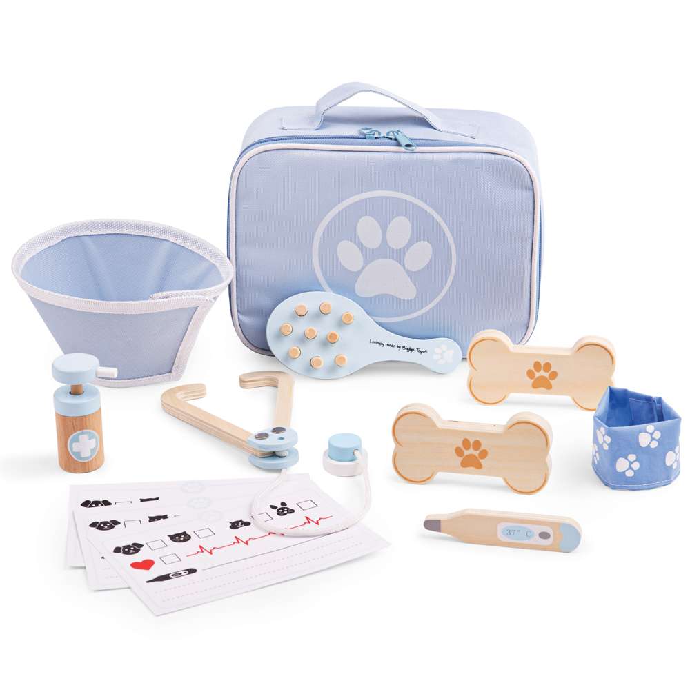 Bigjigs Toys Wooden Kids Vet Set with Stethoscope and Accessories 12 Pieces