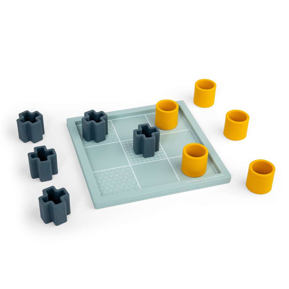 Bigjigs Toys Wooden Tic Tac Toe Noughts and Crosses Board Game with Silicone Pieces