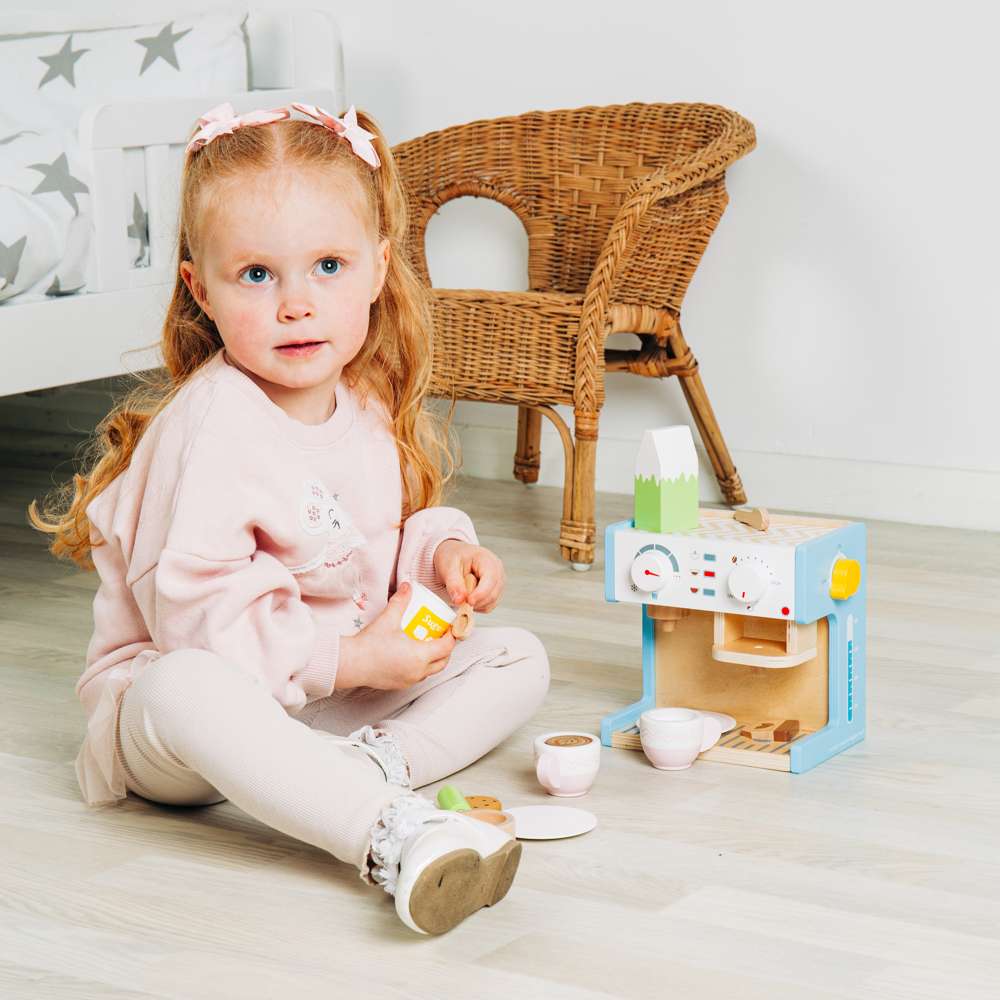 Bigjigs Toys Wooden Coffee Maker Pretend Play Kitchen Set with 11 Accessories