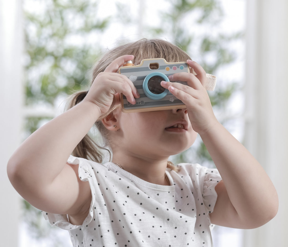 PolarB Wooden Toy Camera