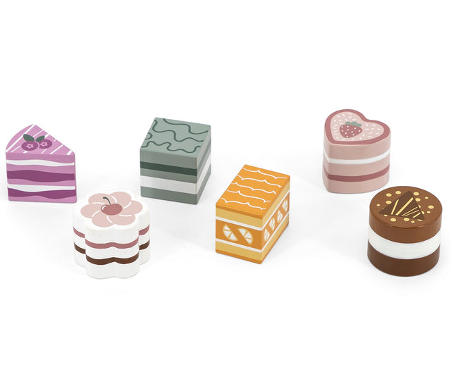 Set of 6 Wooden Cakes