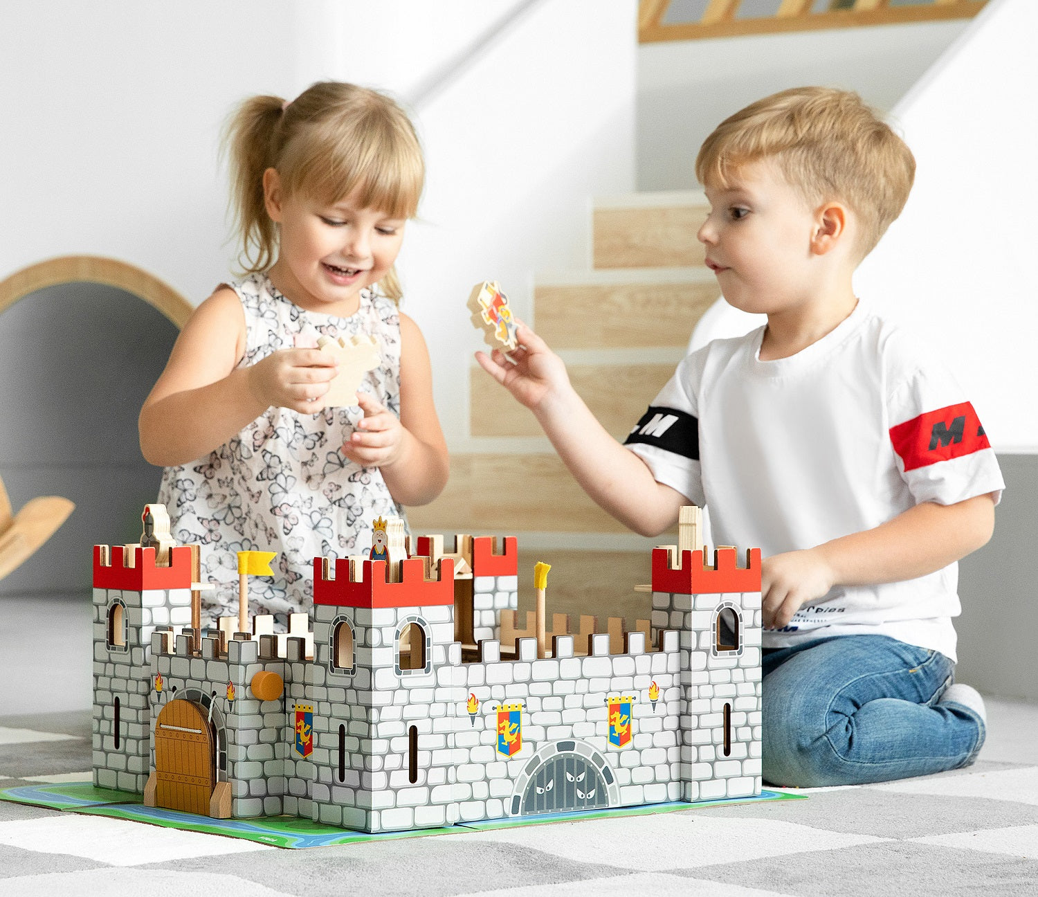 King Arthurs Wooden Castle Set
