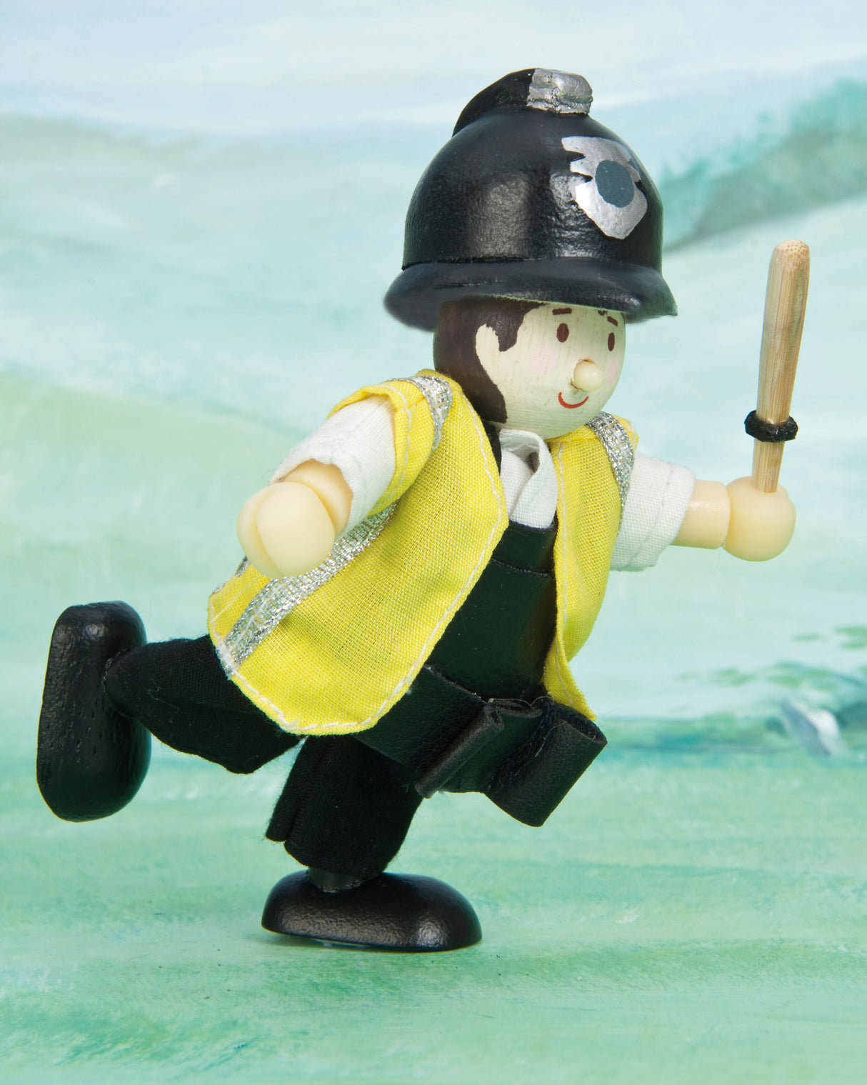 Le Toy Van Policeman P.C. Hanson Budkin