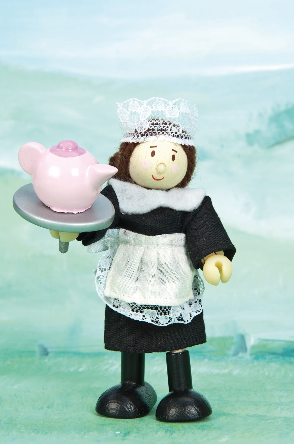 Le Toy Van Tea Maid Milly Budkin