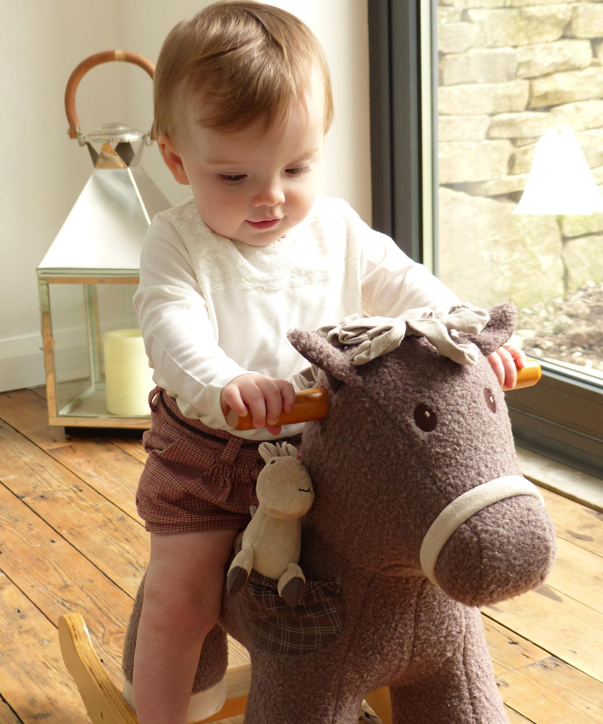 Bobble and Pip Infant Rocker