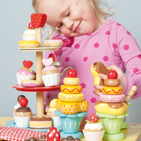 Le Toy Van Honeybake Cake Stand Set
