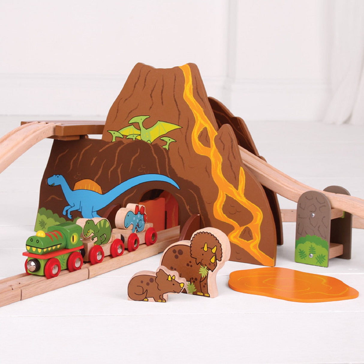 BigJigs Dinosaur World Train Set