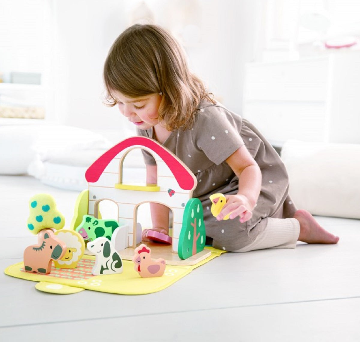 Take Along Fun Farm House