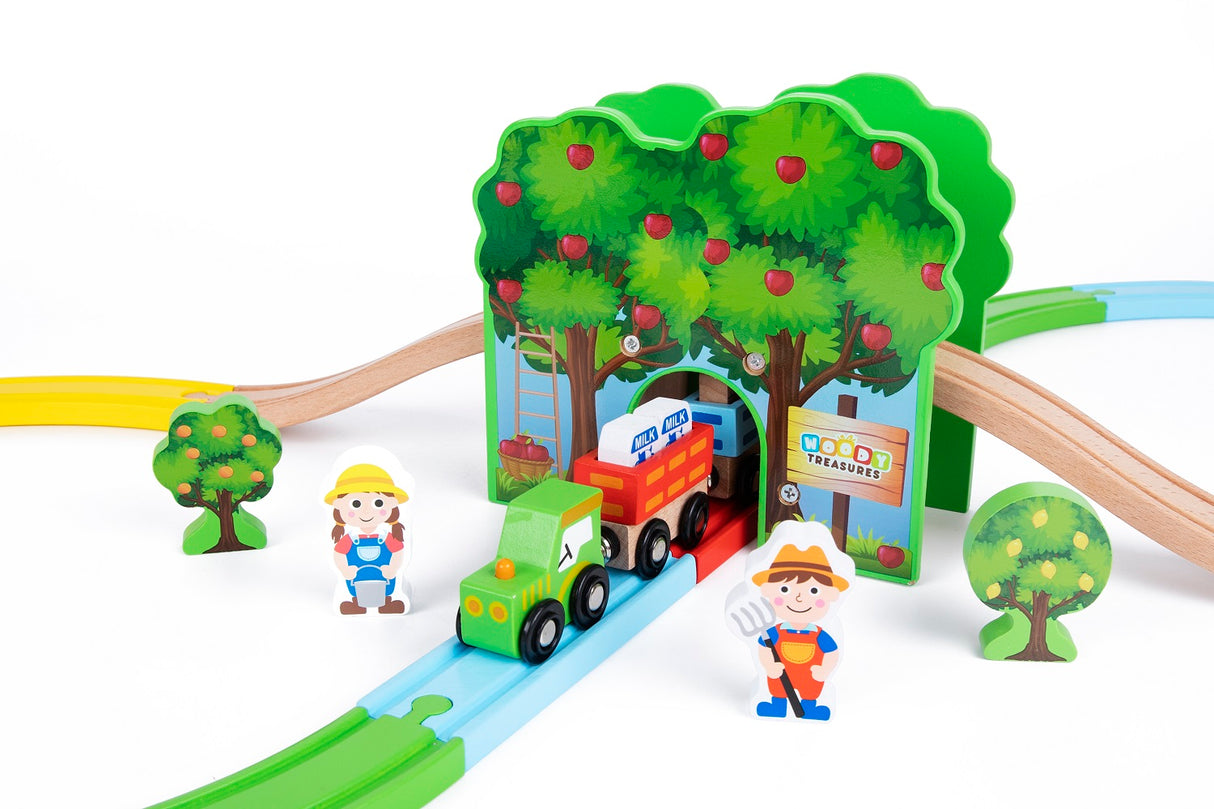 Woody Treasures Farm Train Set