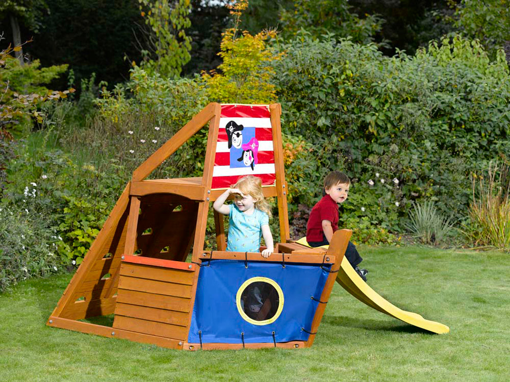 Plum Products Captain Plum Play Centre