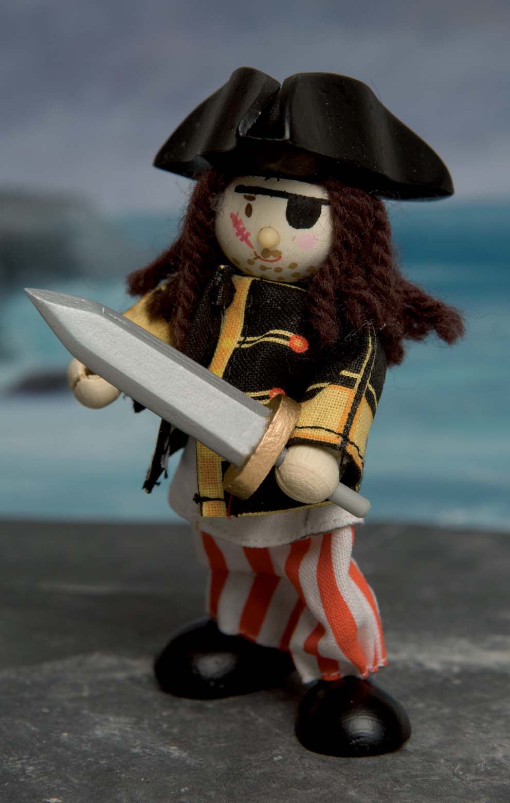 Le Toy Van Budkins Sammy the Pirate