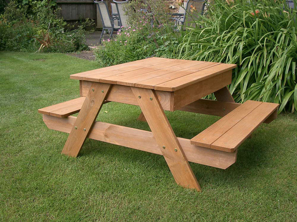 Plum Sand and Picnic Table