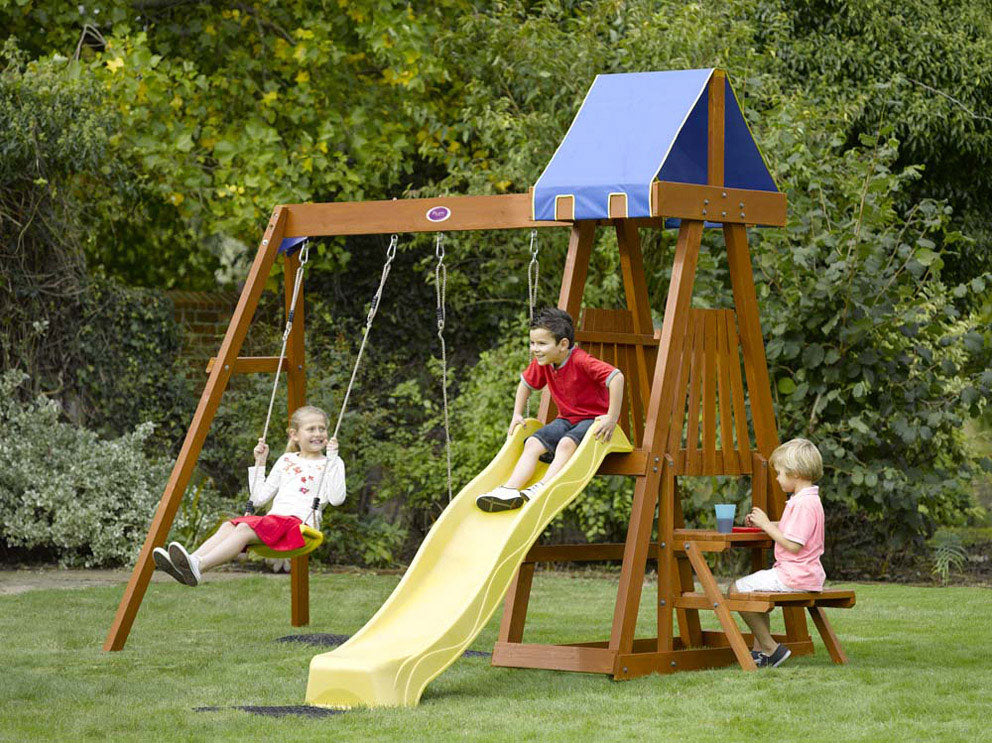 Plum Products Indri Wooden Play Centre