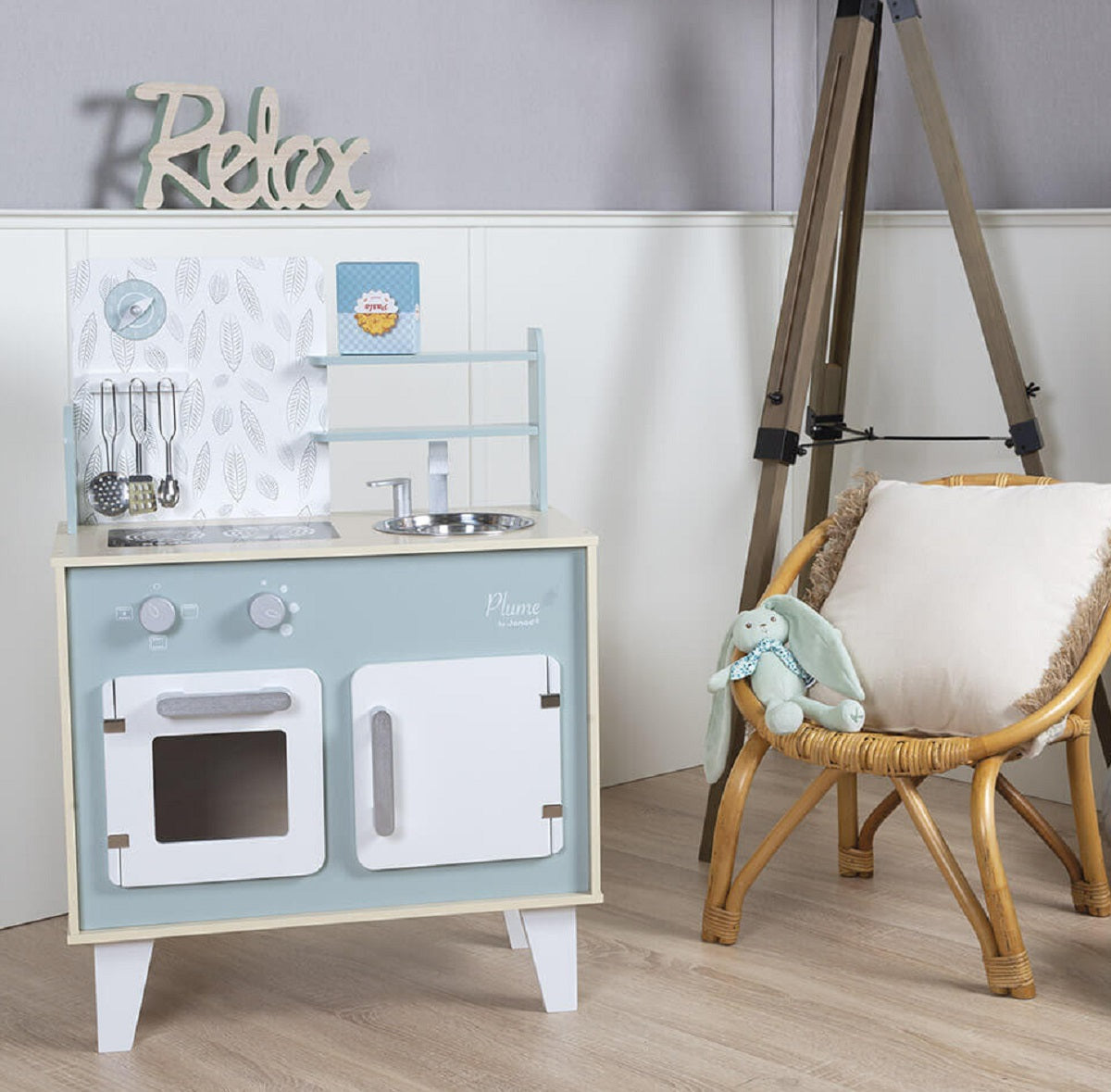 Janod  Plume Feather Cooker Play Kitchen