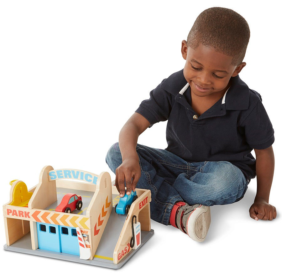Melissa and Doug Service Station Garage 5