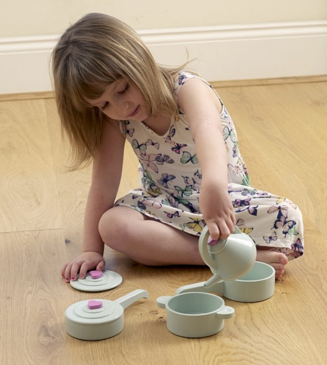 Farm Kitchen Cookware Set 1