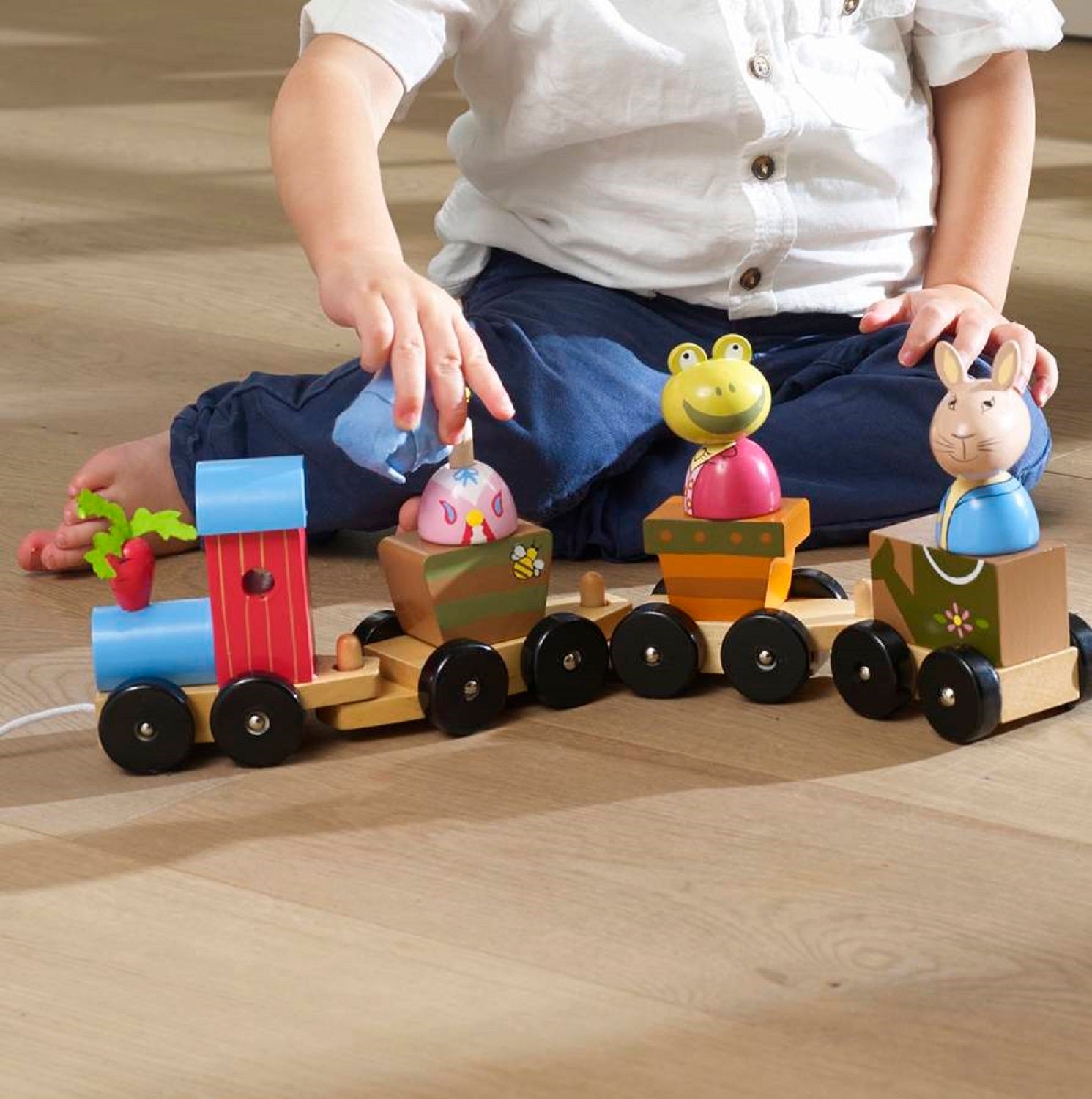 Peter Rabbit Pull Along Puzzle Train