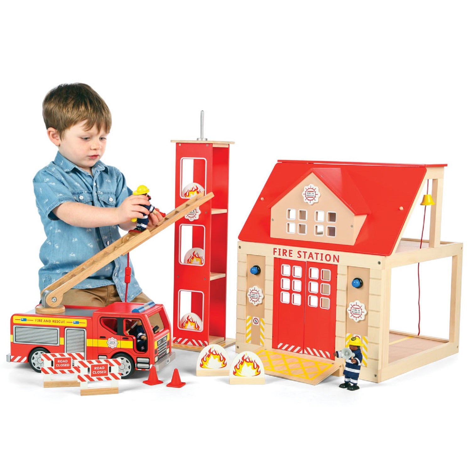 Tidlo Wooden Fire Station Set