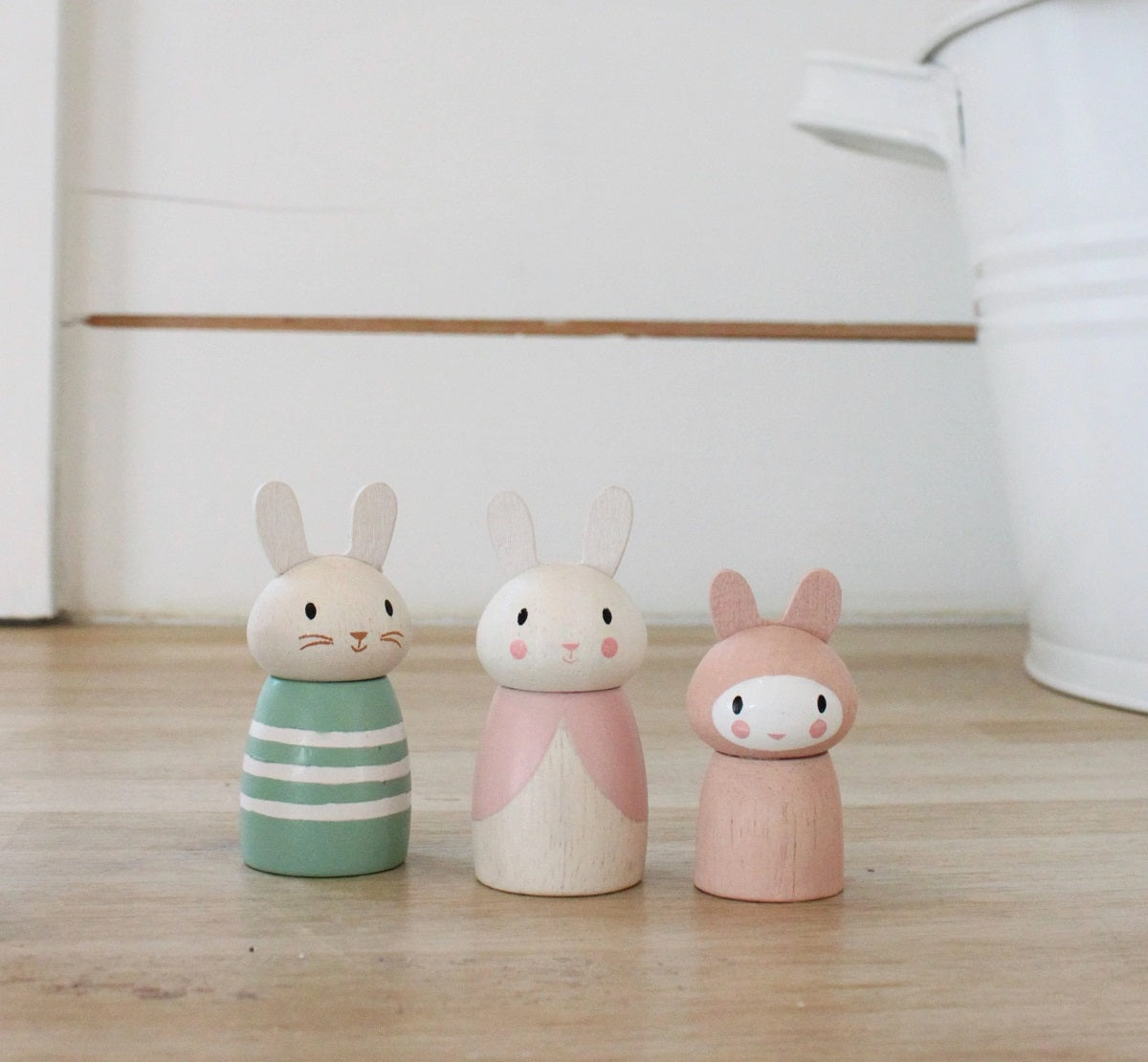 Merrywood Tales - Bunny Family