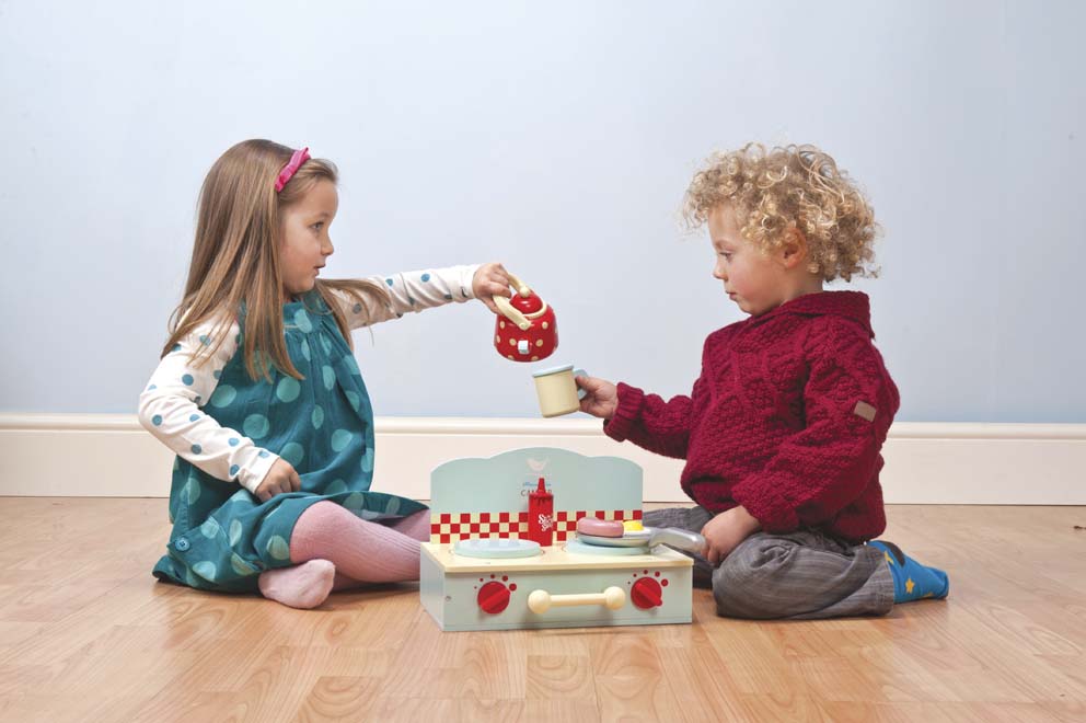 Le Toy Van Camper Mini Stove Set