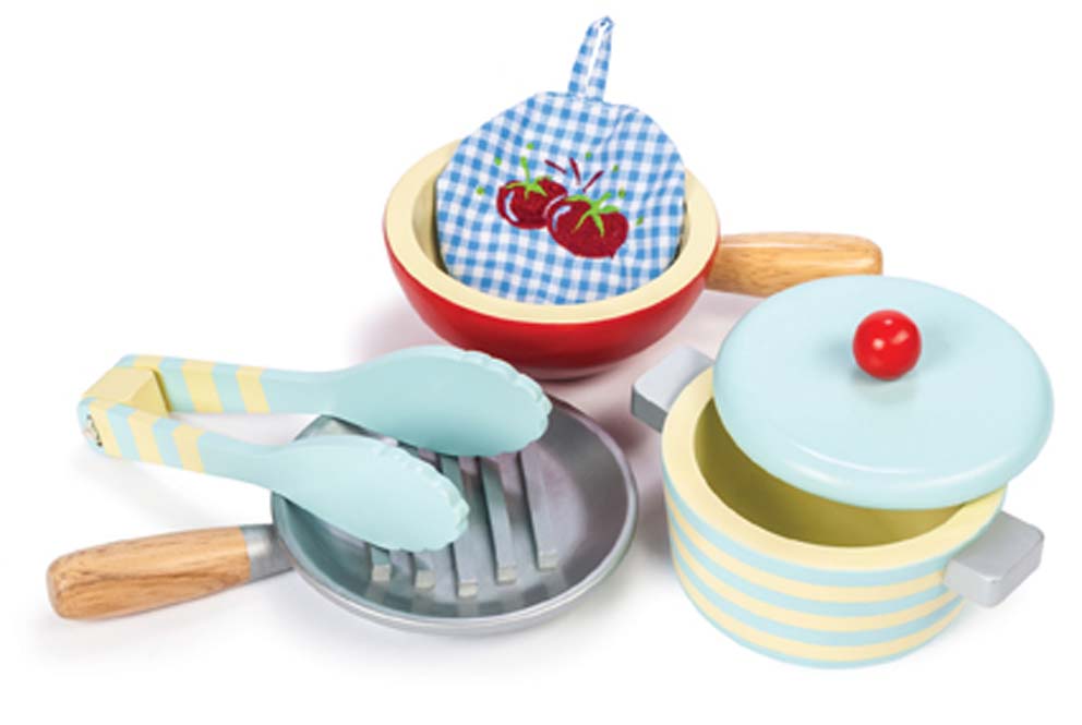 Le Toy Van Pots and Pans Set