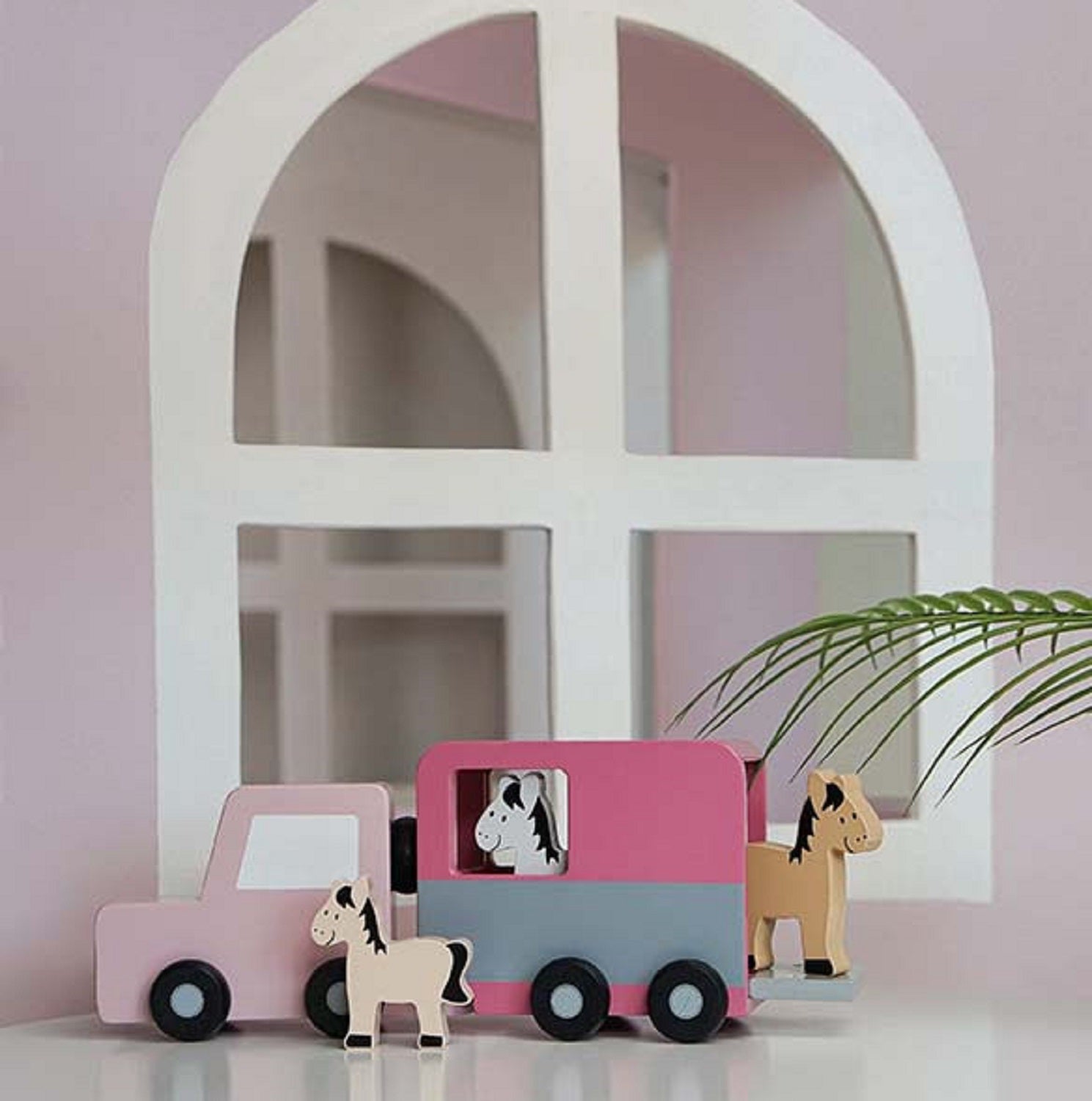 JaBaDaBaDo Horsebox with Horses