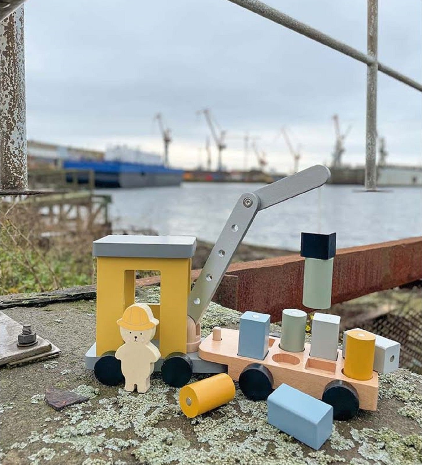 JaBaDaBaDo Crane with Magnet