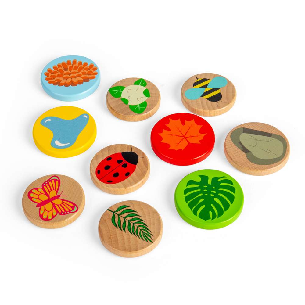 Bigjigs Toys Wooden Microscope for Kids with 14 Play Pieces and 3 Lenses