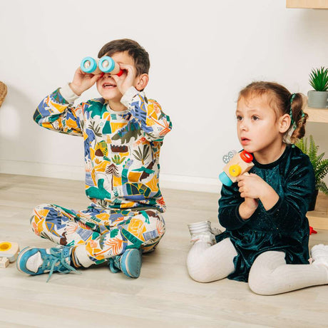 Bigjigs Toys Wooden Binoculars Toy with Kaleidoscope Lenses for Kids 18 Months Plus