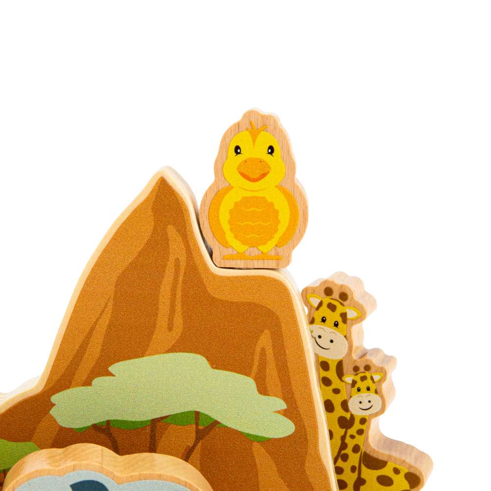 Bigjigs Toys Safari Wooden Wobble Board Balance Toy with 10 Animal Pieces for Toddlers 18 Months Plus