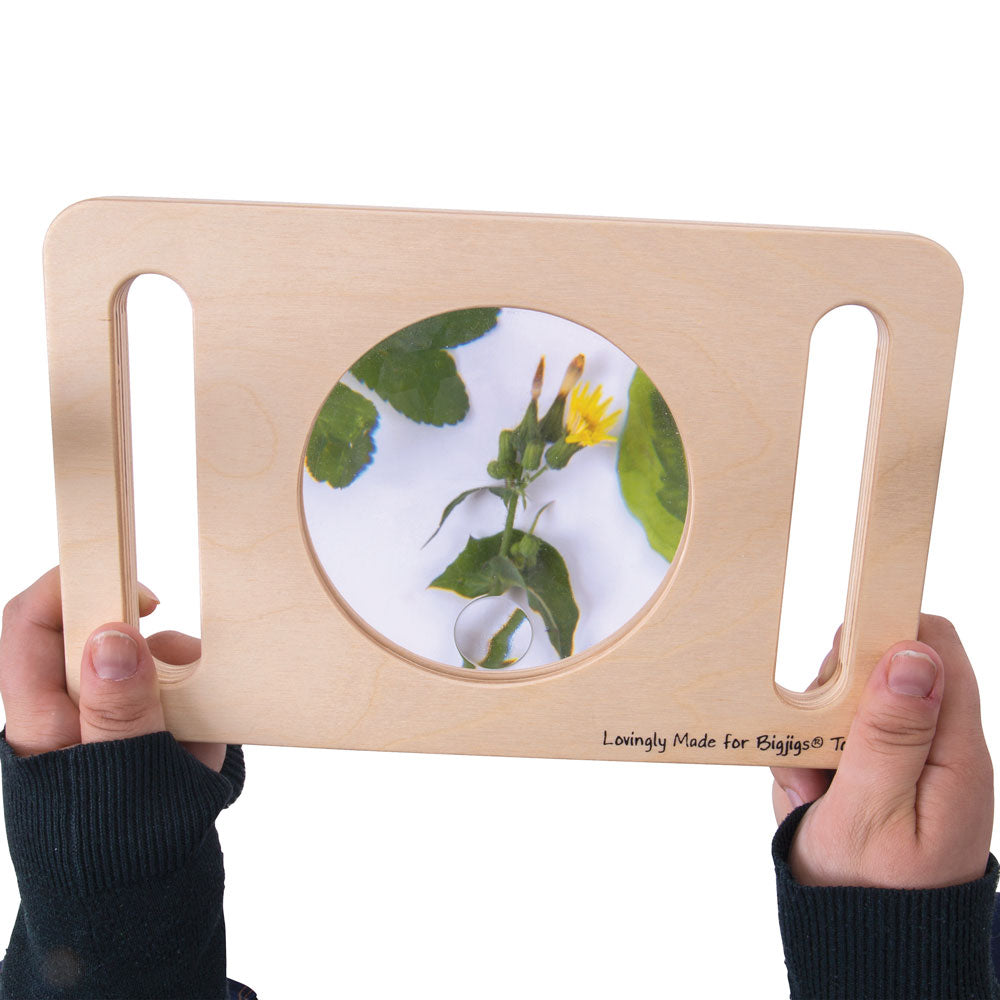 Two Handed Magnifying Glass