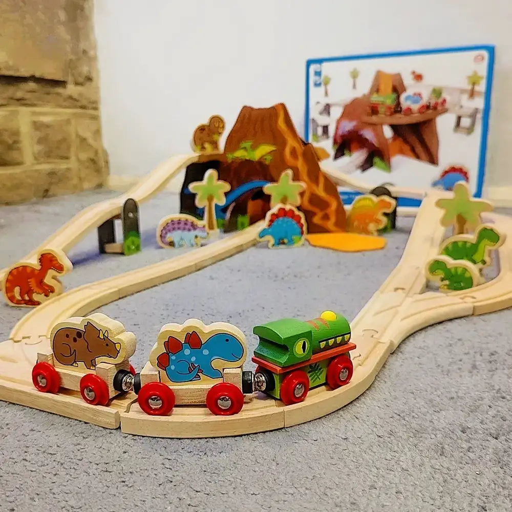 Bigjigs Rail Dinosaur Train Set 49 Piece Wooden Railway with Track and Accessories