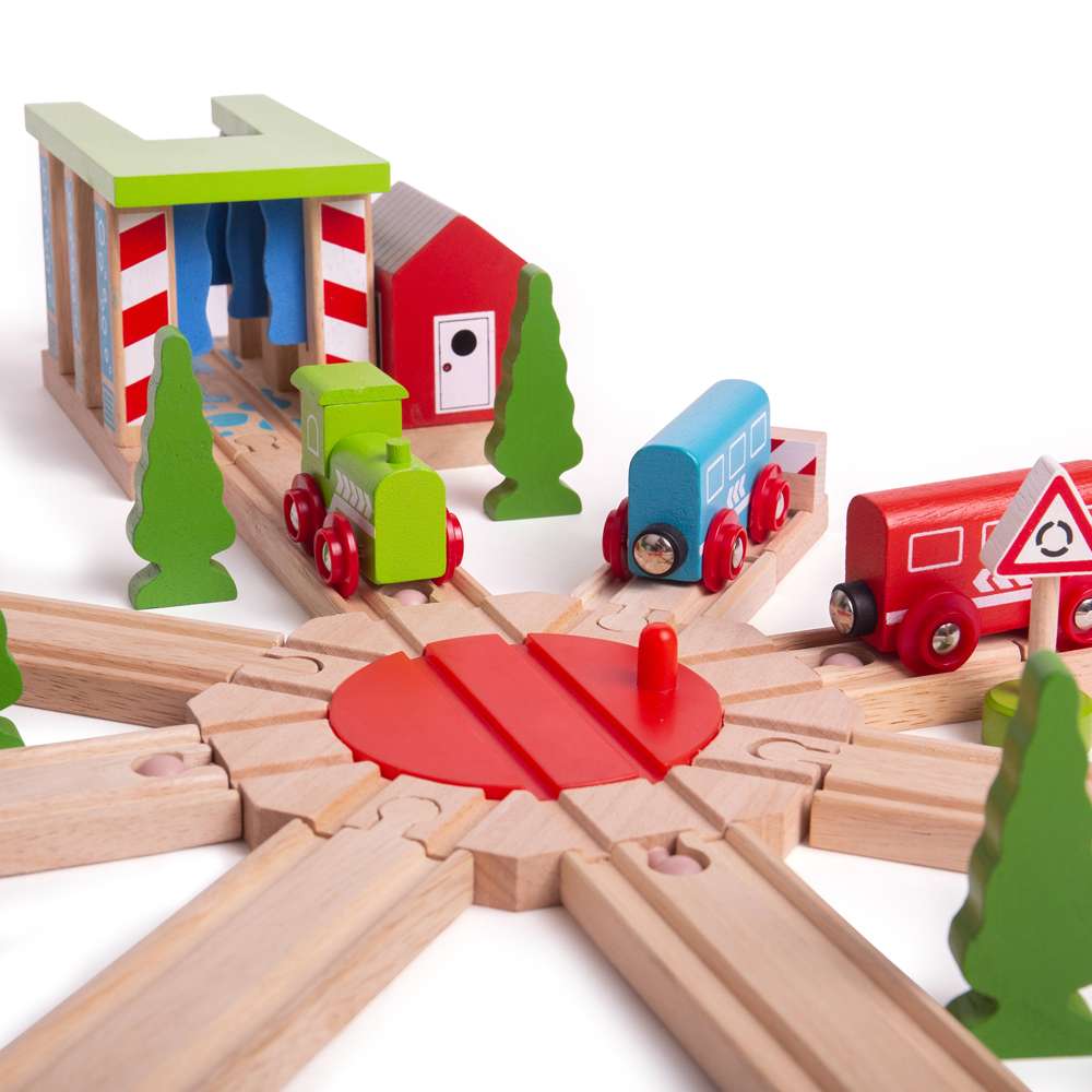 Bigjigs Rail 8 Way Turntable Wooden Railway Expansion Pack Accessories