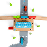 Bigjigs Rail London Overground Station Wooden Train Toy with 5 Play Pieces