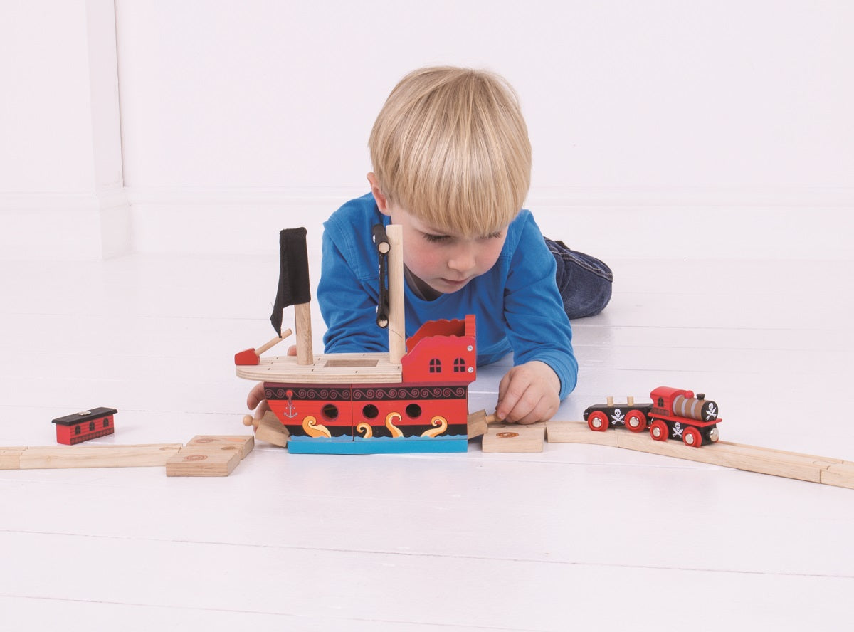 Pirate Galleon Train Tunnel 1