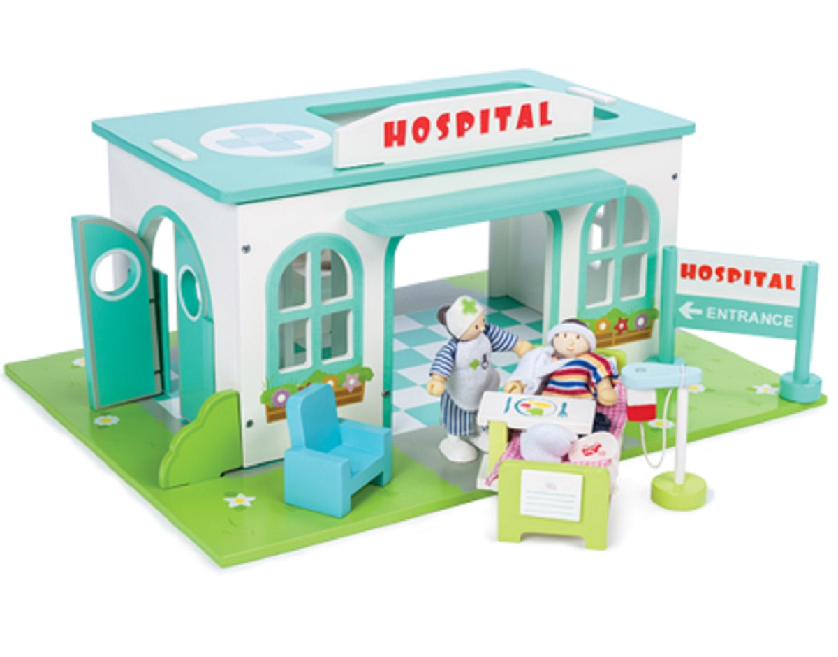 Le Toy Van Hospital Set