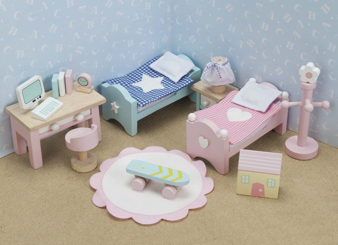 Le Toy Van Victoria Place and Daisy Lane Furniture Bundle