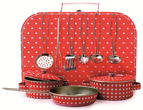 Heart Kitchenware Set in a Suitcase