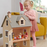 Foxtail Villa Dolls House