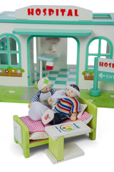 Le Toy Van Hospital Set