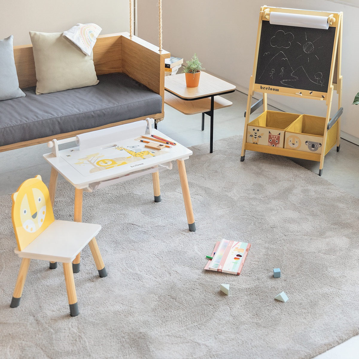 Wild Board Amarillo Easel